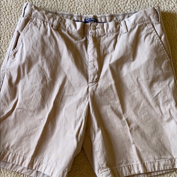 Nautica Other - Nautica khaki shorts 40W mens